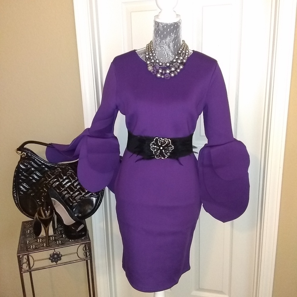 Stunning BodyCon Dress 1 Left! Size M - Picture 5 of 6